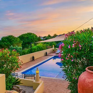 https://casa-lusitania.hotelaalgarve.com